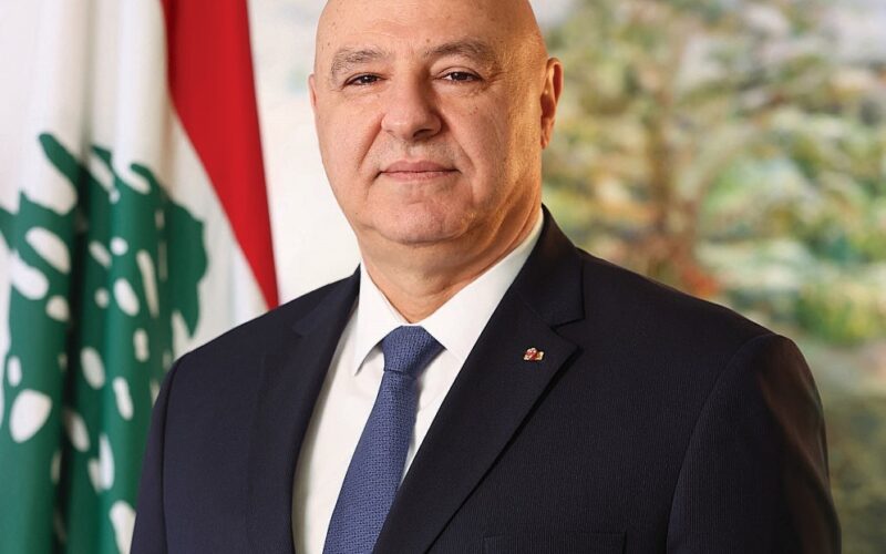 الرئيس عون يرحب بإعلان الرئيس ترامب من السعودية رفع العقوبات عن سوريا بمسعى مشكور من ولي العهد السعودي الرئيس عون يرحب بإعلان الرئيس ترامب من السعودية رفع العقوبات عن سوريا بمسعى مشكور من ولي العهد السعودي