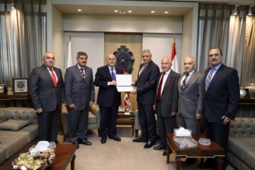 استقبل المدير العام للأمن العام اللواء حسن شقير في مكتبه قائد قوات الأمم المتحدة المؤقتة في لبنان UNIFIL